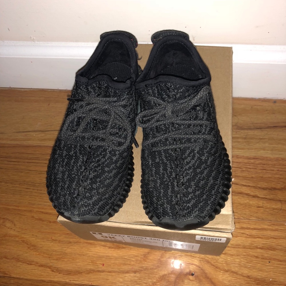 yeezys